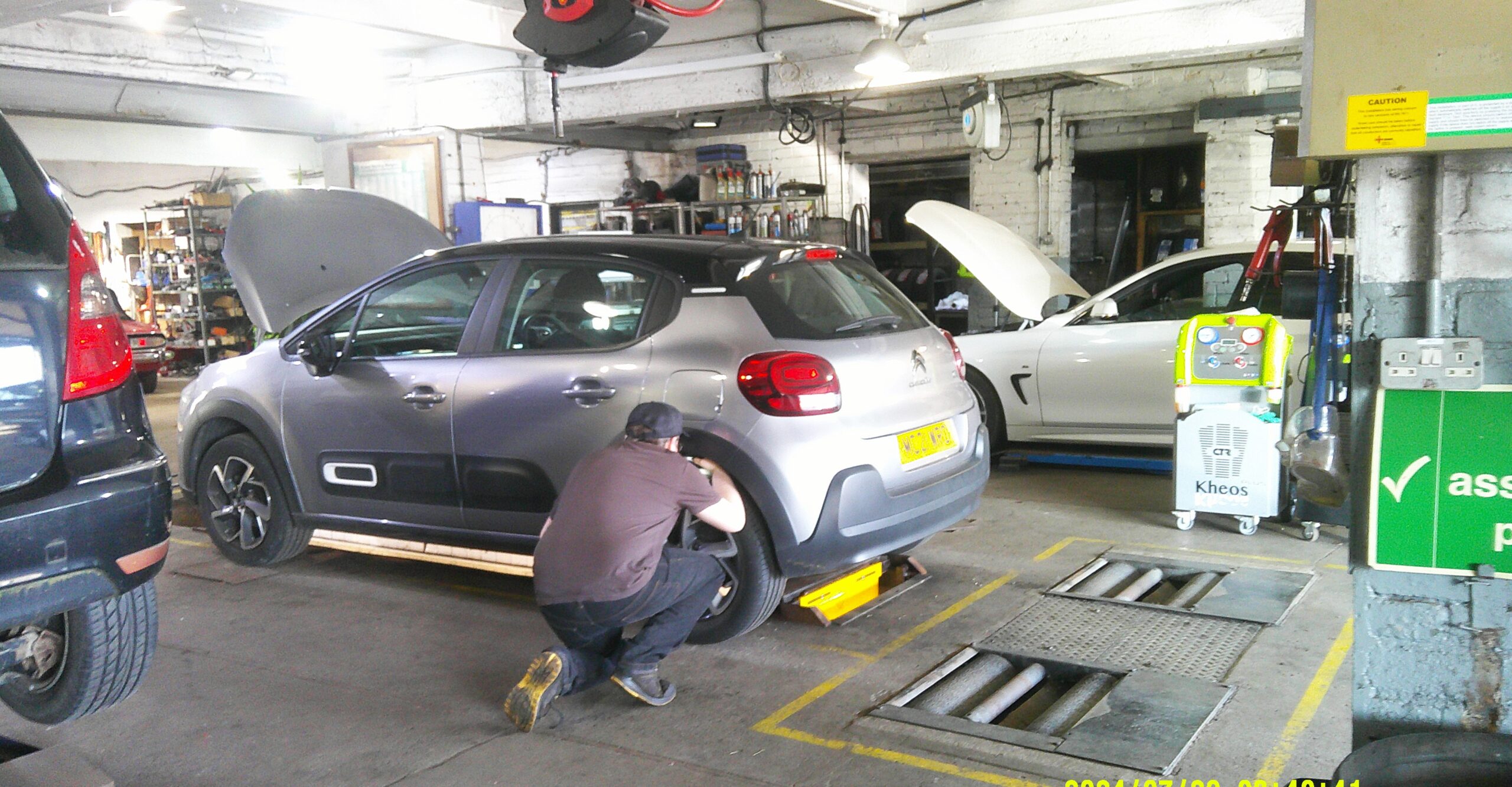 Vale AutoTec garage in South Wales
